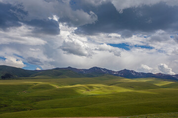 Fototapeta premium mountains and clouds