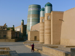 Woomen cleaning the street in Khiva