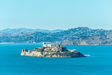 Fototapeta na wymiar Alcatraz island in the city of san francisco california in the area of fishermans warf near beach in downtwn city