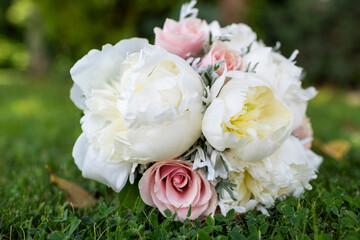 Ramos de flores de boda, decoración bodas
