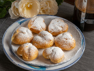 Heart shaped cakes filled with cream dessert