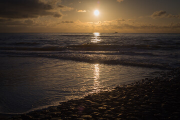 Sonnenuntergang am Meer in Callantsoog