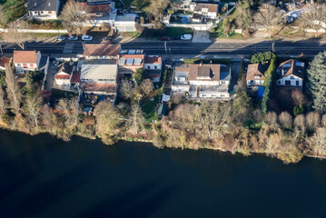 Obraz premium vue aérienne d'Hardricourt dans les Yvelines en France