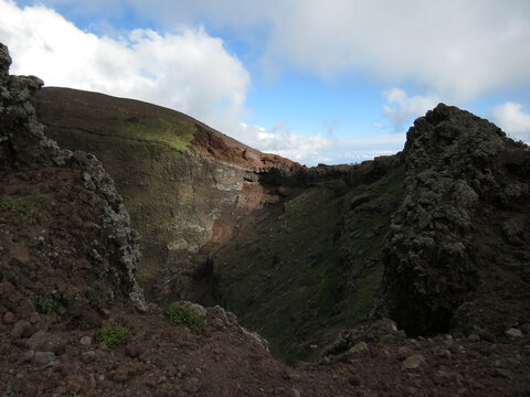 National Park of the Vesubio Volcano. Top view of the enormous and deep crater.
Naples. Italy.