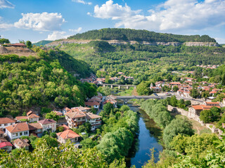 Fototapeta na wymiar View from above with the medieval buildings and houses in Veliko Tarnovo, the historical and cultural capital of Bulgaria