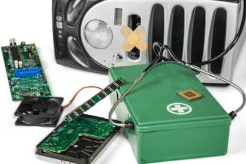 pc fallen over concept, Compute with first aid kit