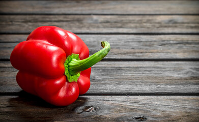 One red sweet pepper.