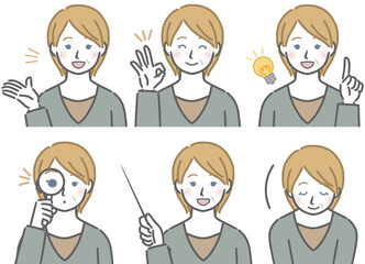 解説する中年の白人女性