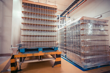 Glass drink conveyor belt of packing