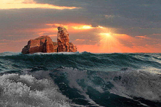 Lange Anna im Sturm, Norseeinsel Helgoland