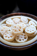 レンコンを蒸す