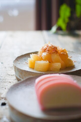 数の子とカマボコ