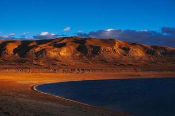 Fototapeta na wymiar Tibet landscape photos
