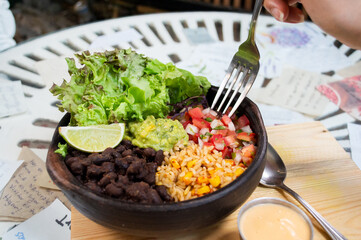 budha bowl salad