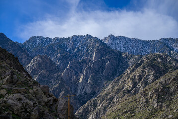 Fototapeta na wymiar San Jacinto Mountains range in Palm Springs
