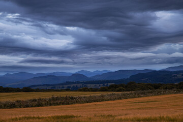 Dramatische schottische Landschaft