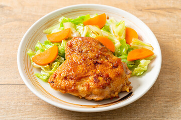 teppanyaki chicken steak with cabbage and carrot