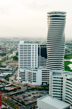 High view of the city of Guayaquil and it's river