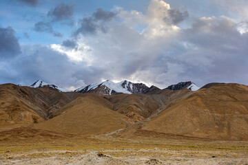 Fototapeta na wymiar The landscape around Pangong Lake in Ladakh, India