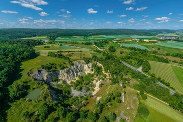 Geopark Ries - der Steinbruch Kellerberg im Rieskrater bei Holheim