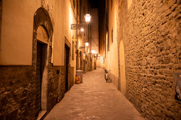 As mall alley in Florence, Italy - obrazy, fototapety, plakaty