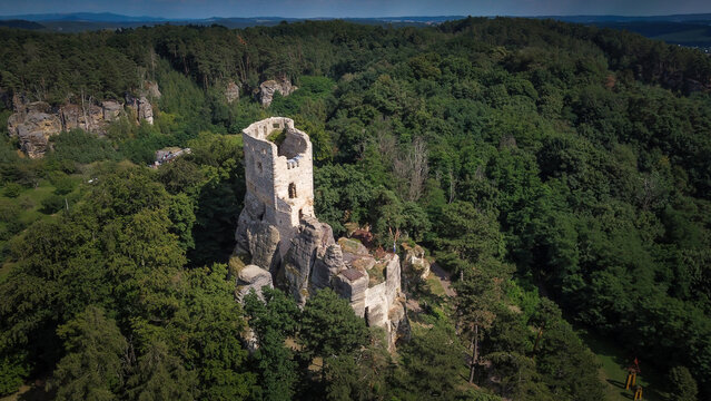 Ruin of Valecov castle