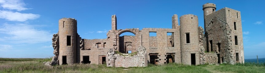 Fototapeta na wymiar New Slain Castle - Cruden Bay - Aberdeenshire - Scotland - UK