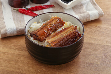 Roasred eel with steamed rice