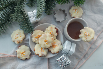 Obraz na płótnie Canvas Traditional home made German Christmas Cookies with white chocolate
