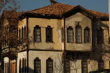 Fototapeta na wymiar An abandoned house in the city of Havza