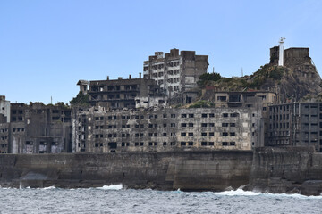 Fototapeta premium 軍艦島（長崎の世界遺産）
