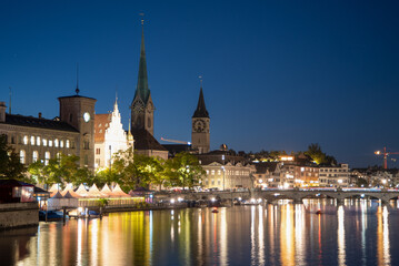 Fototapeta na wymiar スイスチューリッヒの美しい夜景