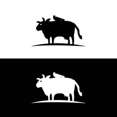 Black and white bull animal logo design . icon logo . silhouette logo 