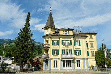 Fototapeta na wymiar スイスの美しい田舎の街並み風景
