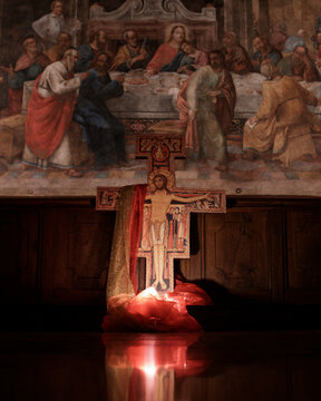 croce di san damiano con dipinto dell'ultima cena