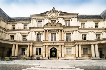 Fototapeta na wymiar Château Royal de Blois, France