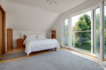 Bedroom with juliet balcony