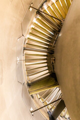 Obraz premium Interior stator vanes and front fan of a jet engine 