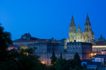 Fototapeta na wymiar Night scene, Skyline of Santiage de Compostela with lit cathedral,