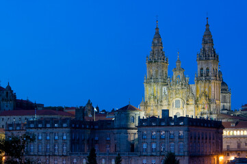 Obraz premium Night scene, Skyline of Santiage de Compostela with lit cathedral,