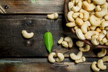Cashews in a bowl.