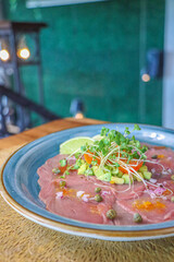 Carpaccio de atún
