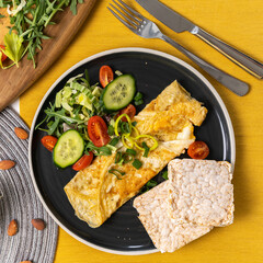 Egg omlette breakfast top down healthy vegetables bread fresh aesthetic restaurant brunch