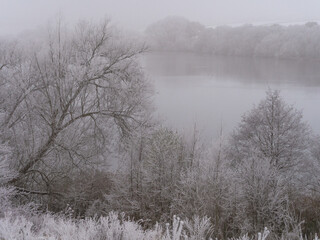 Obraz na płótnie Canvas Heavy Hoar frost at Pickmere Lake, P:ickmere, Knutsford, Cheshire, UK