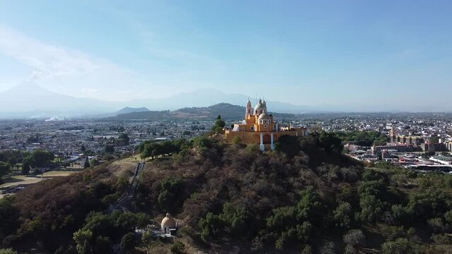 Iglesia en el cerro de Cholula, Puebla