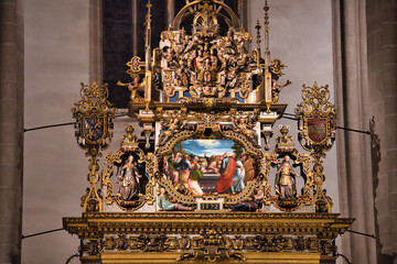 interior of the church of the holy sepulchre service Münster Ingolstdt, Bayern Germany   jesus, gold colored, christ, historical, europe, bible, tradition, praying, pray, crucifix, prayer, golden,