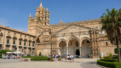 Fototapeta na wymiar Palermo Cathedral, Palermo, Sicily