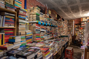 Naklejka na ściany i meble Inside Libreria Acqua Alta, Venice’s Unique Bookstore
