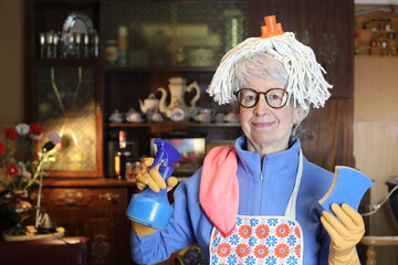 Comedic lady wearing mop hair 