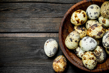 Quail eggs in the bowl.